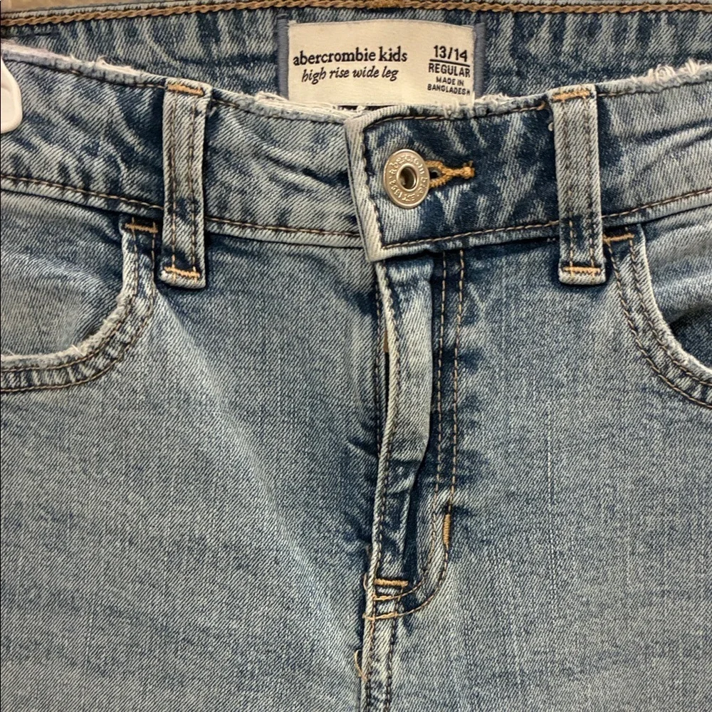 Abercrombie & Fitch Kids Light Blue Jeans